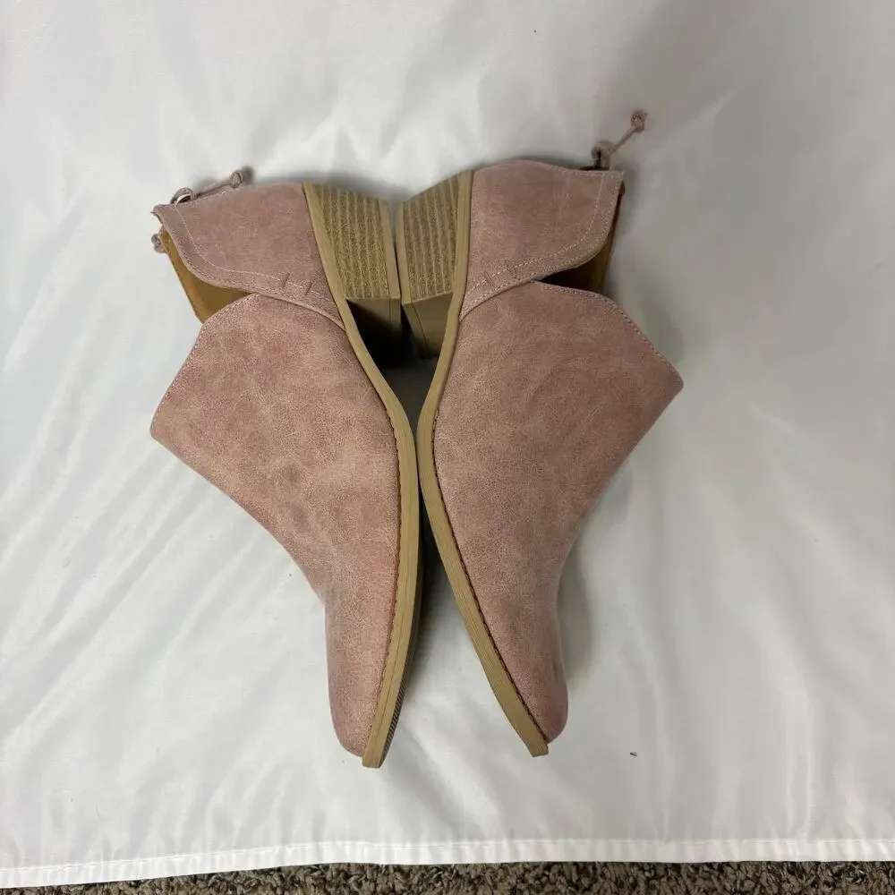 Qupid Blush Pink Suede Stacked Heel Ankle Boots Booties Women's US 10 - Picture 2 of 8